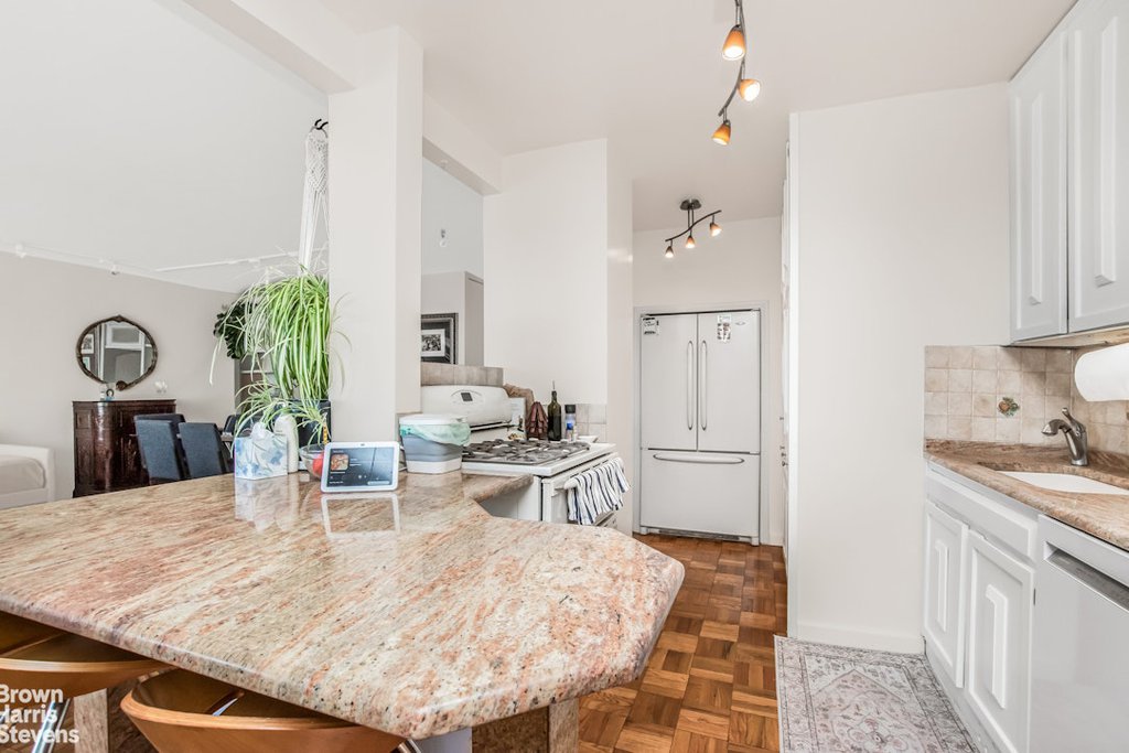 2500 Johnson avenue, Unit 5F photo 10