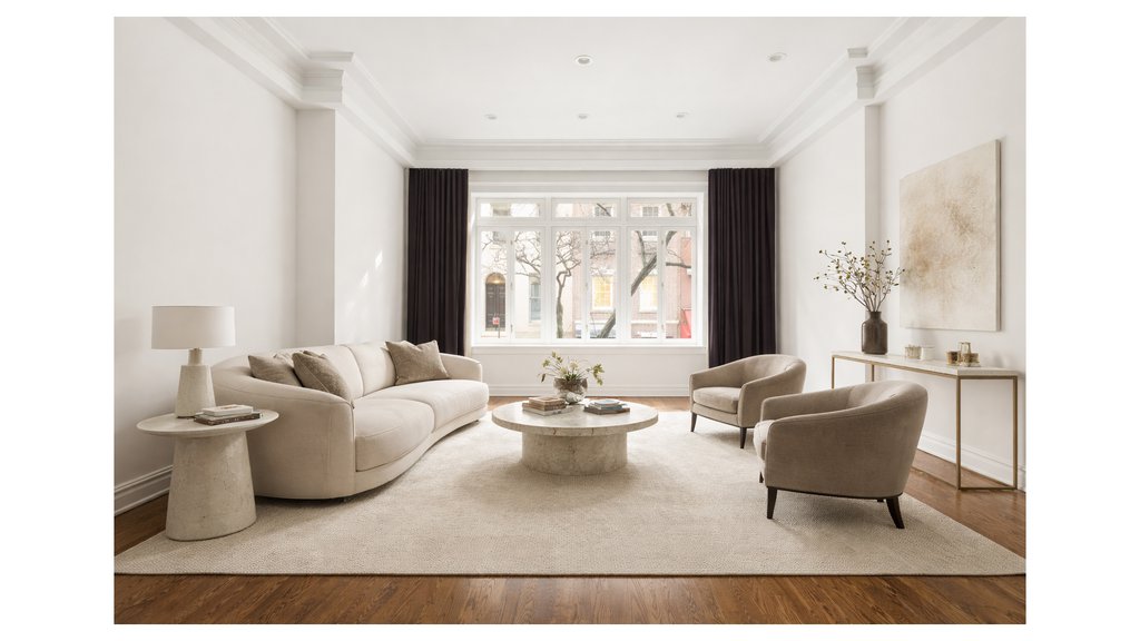 18 East 62nd Street – For Sale photo 4