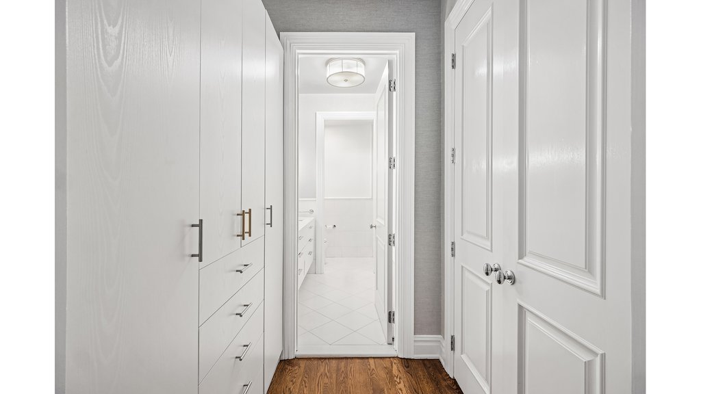 18 East 62nd Street – For Sale photo 14