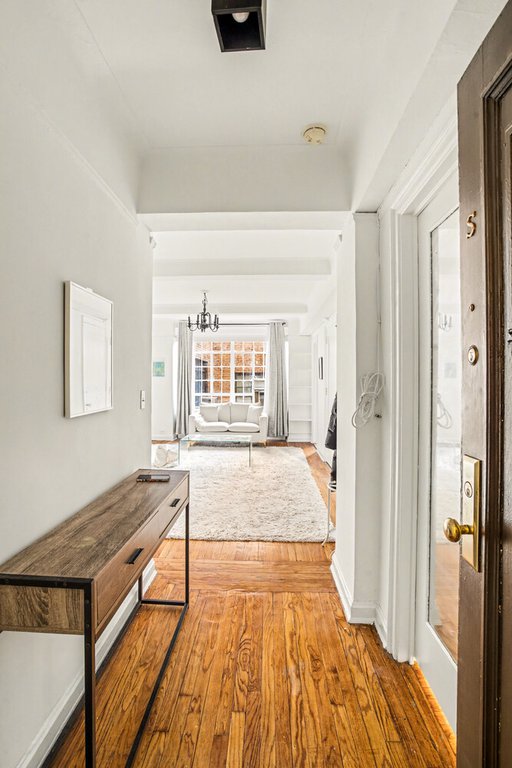 10 Park Avenue, Unit 7S photo 4