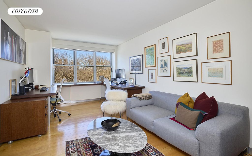 900 Fifth Avenue, Unit 6A photo 5