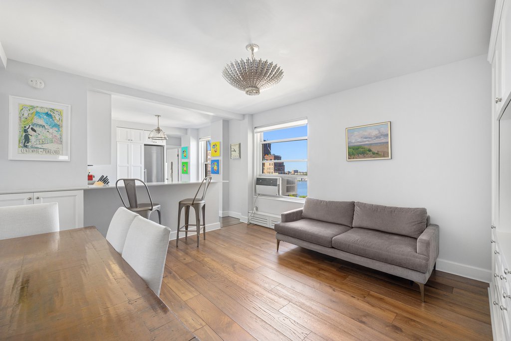 755 West End Avenue, Unit 15C photo 6