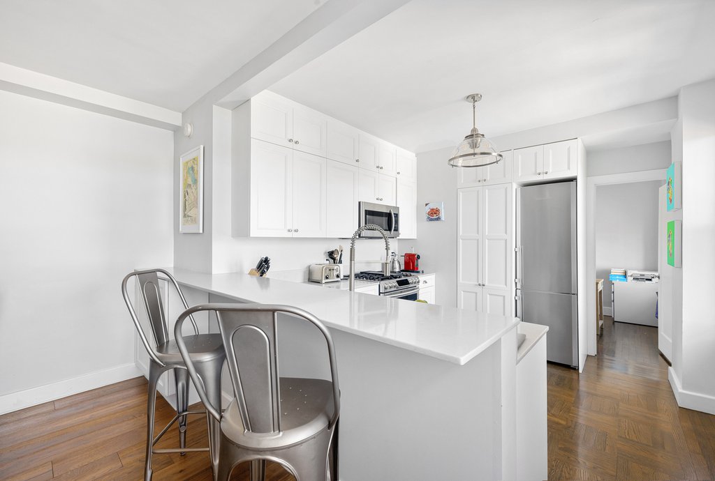 755 West End Avenue, Unit 15C photo 8