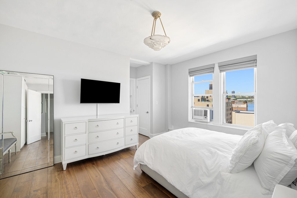 755 West End Avenue, Unit 15C photo 14
