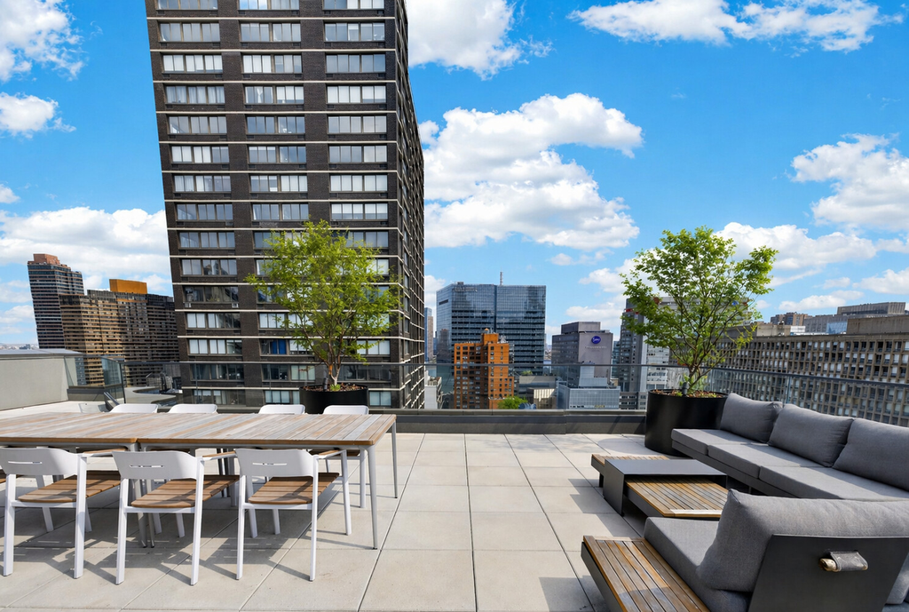 609 Second Avenue, Unit 203 photo 9