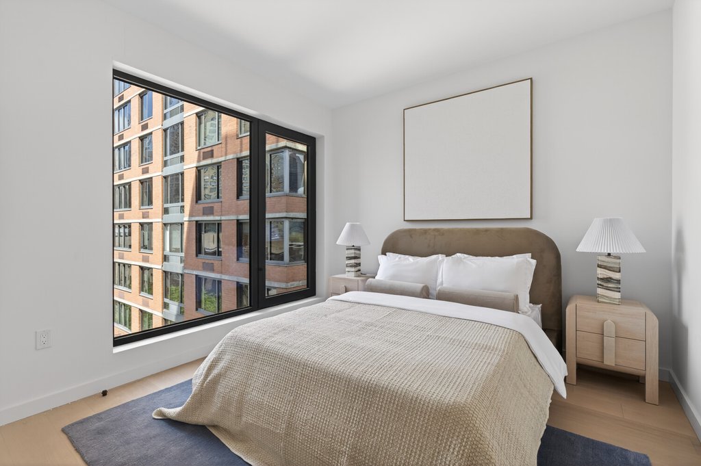 609 Second Avenue, Unit 1001 photo 5
