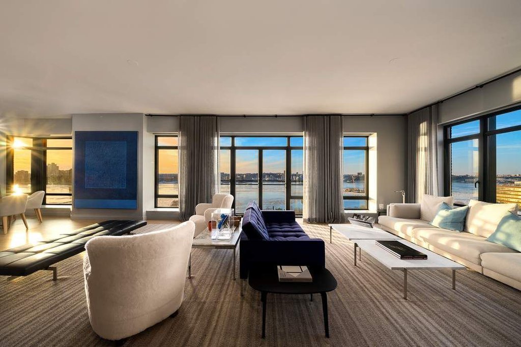 555 West 22nd Street, Unit 19AW