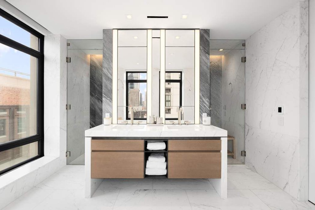 555 West 22nd Street, Unit 19AW photo 20