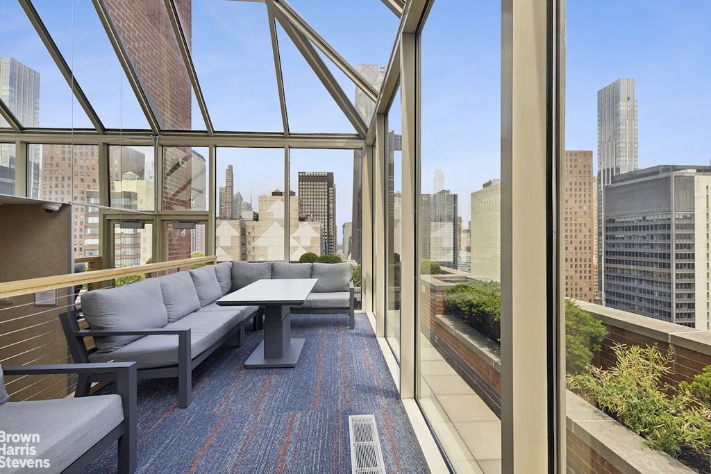 236 East 47th Street, Unit 21B photo 20
