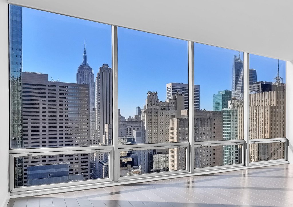 641 Fifth Avenue, Unit 26F photo 2