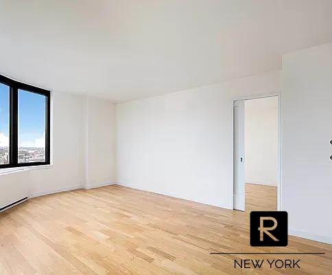330 East 38th Street, Unit 44I photo 8