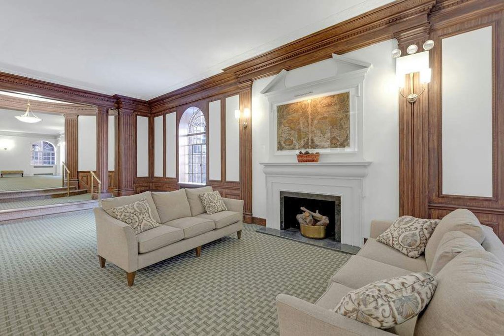 84-51 Beverly Road, Unit 1A photo 10