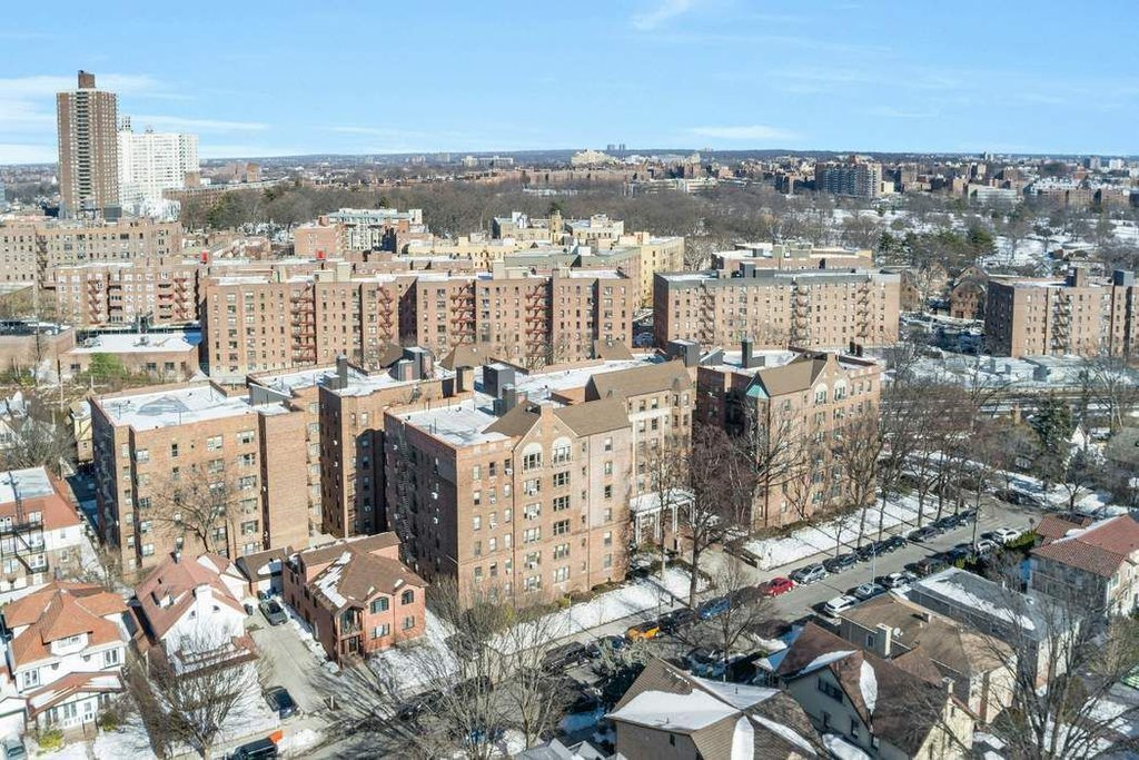 84-51 Beverly Road, Unit 1A photo 19