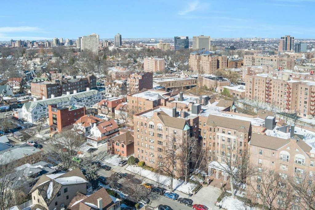 84-51 Beverly Road, Unit 1A photo 23