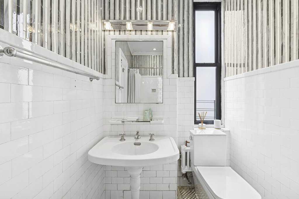 205 West 89th Street, Unit 6RS photo 8