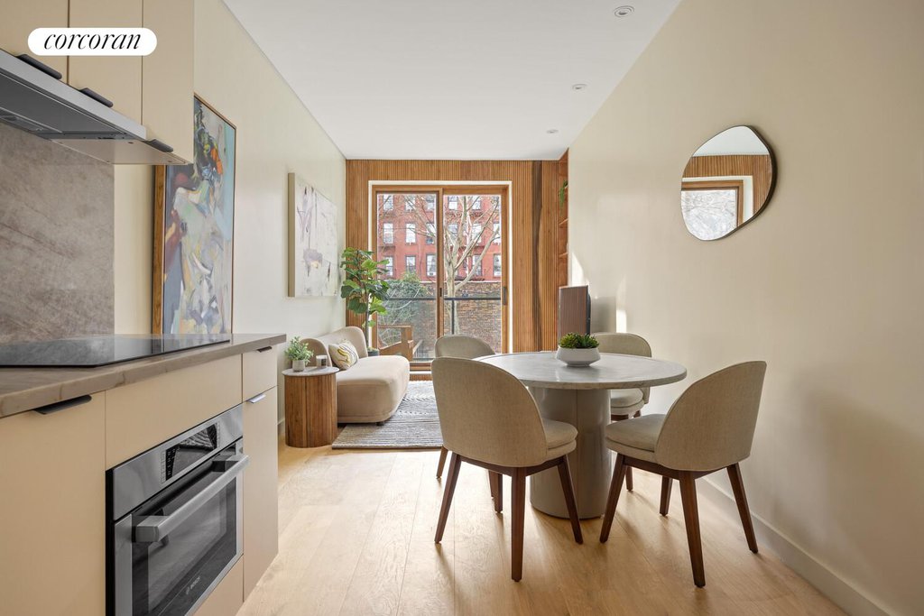 598 Sterling Place, Unit 2R photo 3