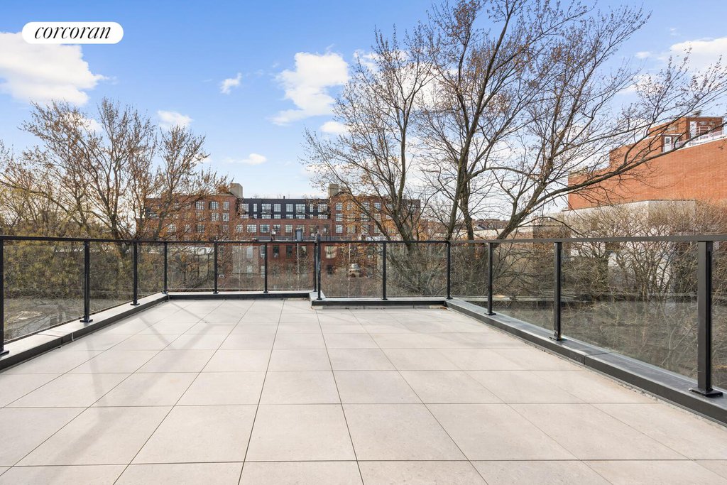 598 Sterling Place, Unit 2R photo 10