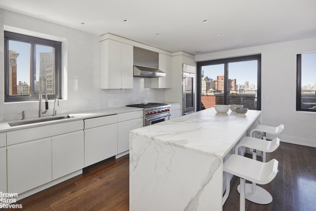134 East 93rd Street, Unit PH15B photo 5