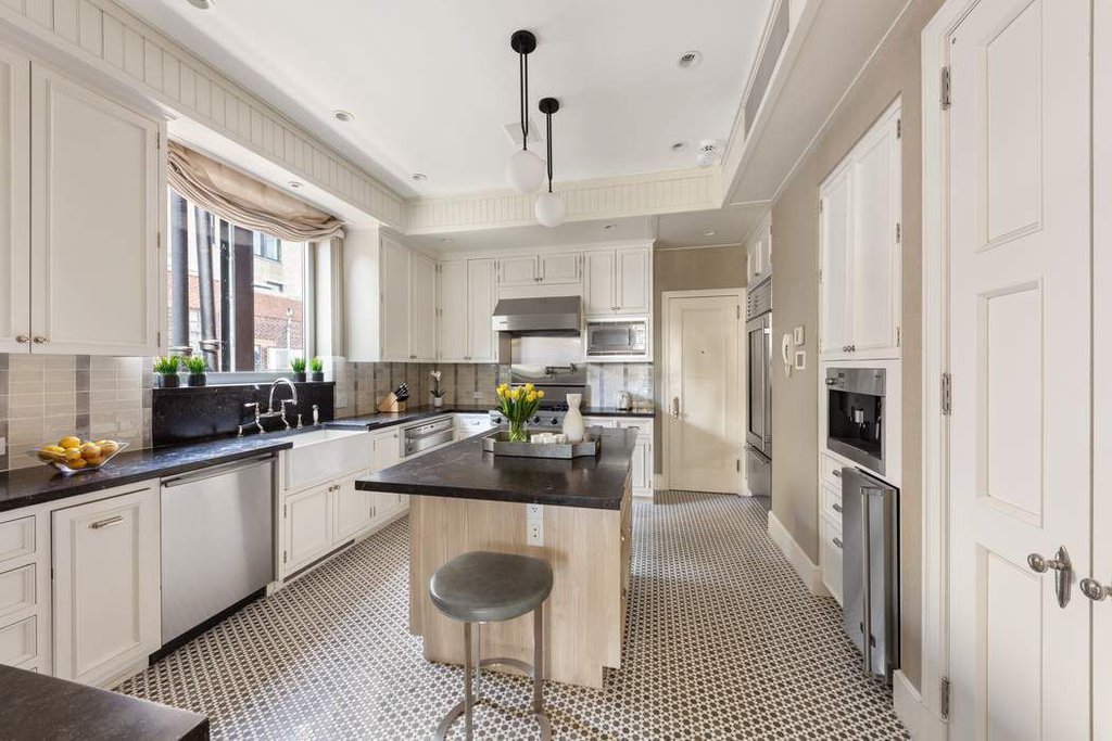 1130 Park Avenue, Unit PHA photo 8