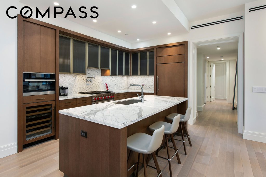 100 Barclay Street, Unit 14K photo 2