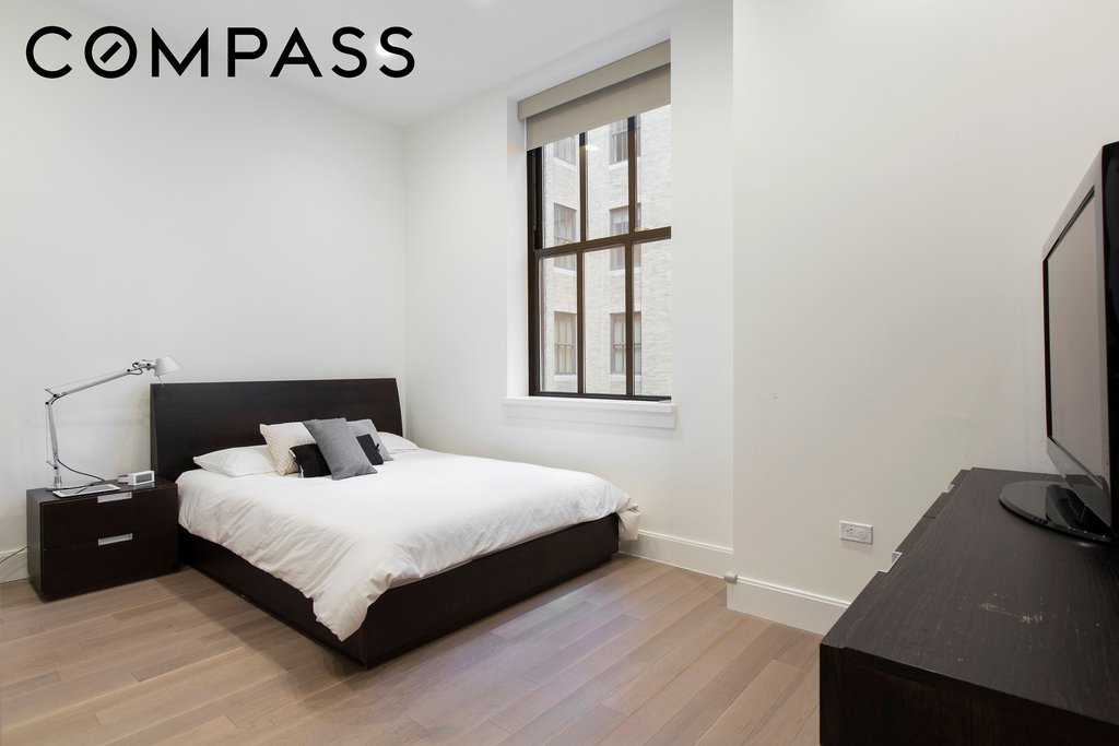 100 Barclay Street, Unit 14K photo 4