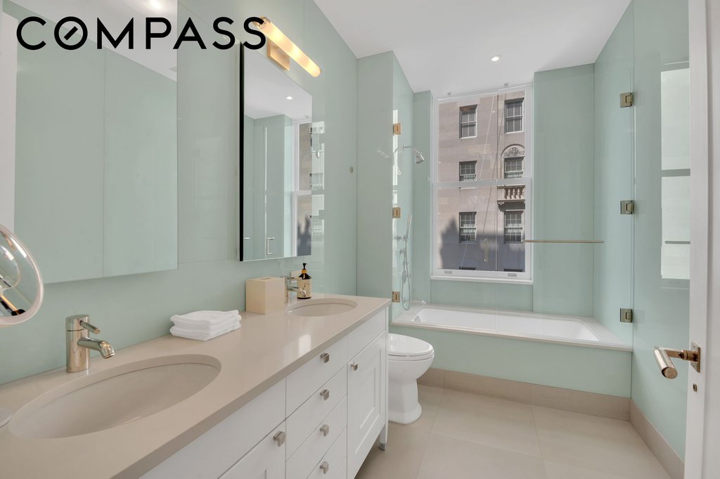 988 Fifth Avenue, Unit 6 photo 12