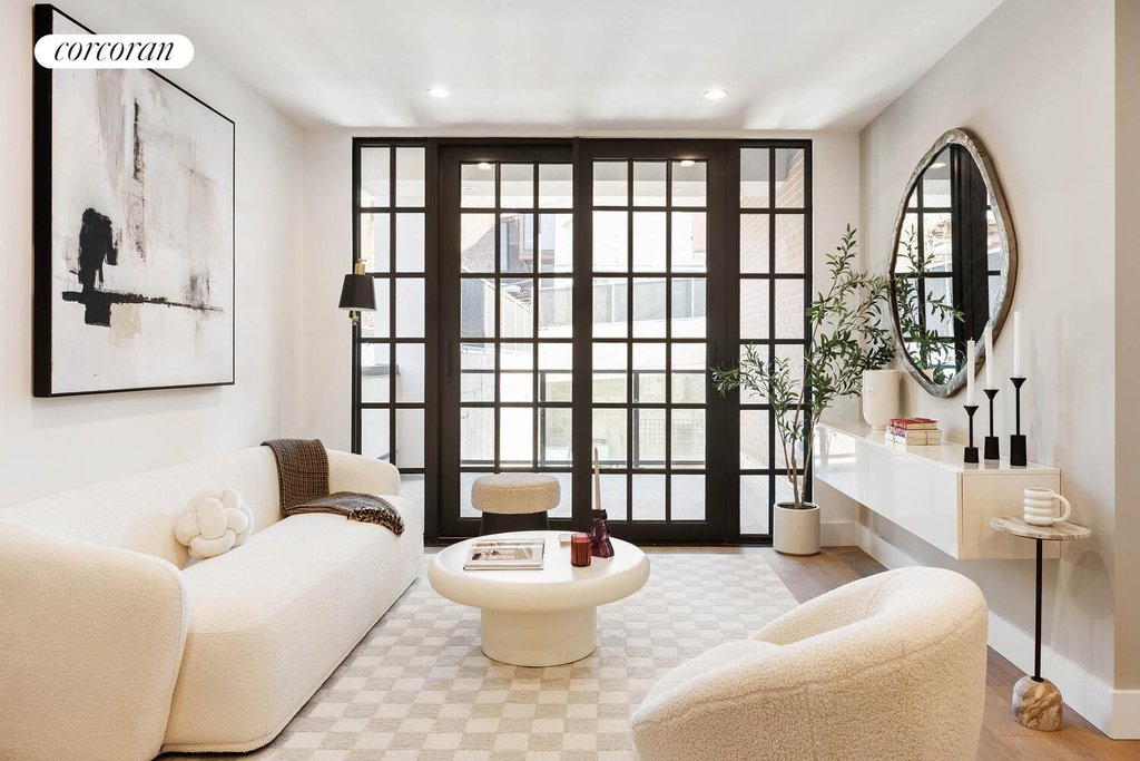 25-23 Newtown Avenue, Unit 4F