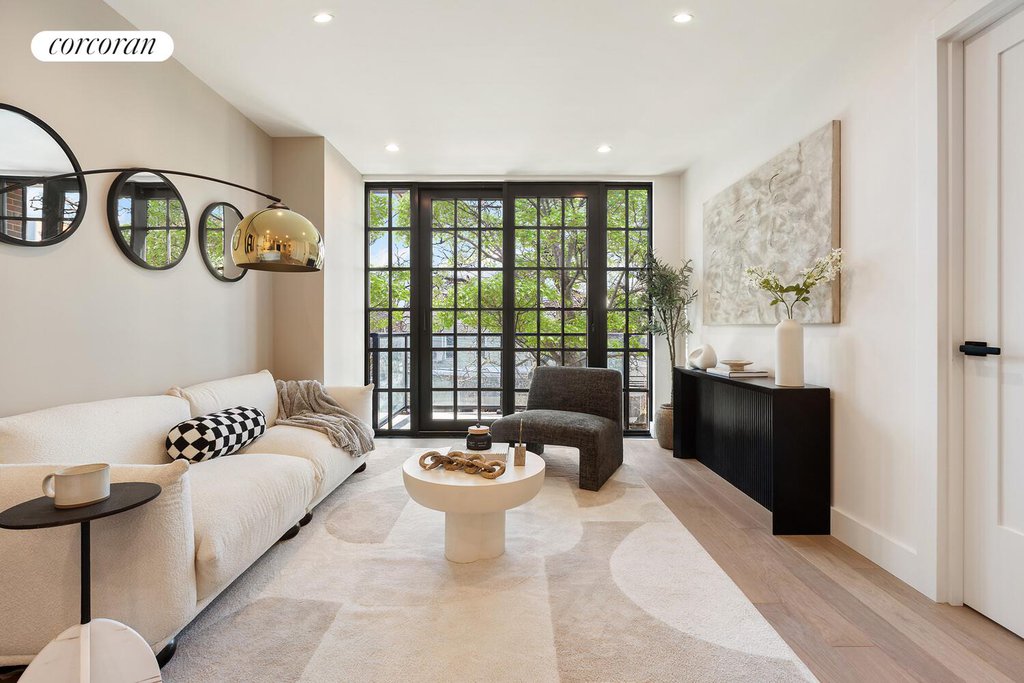 25-23 Newtown Avenue, Unit PHA