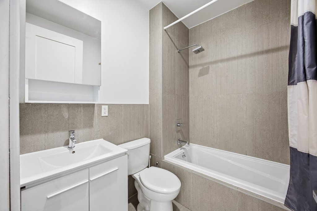 2022 Madison Avenue, Unit 2022 photo 15