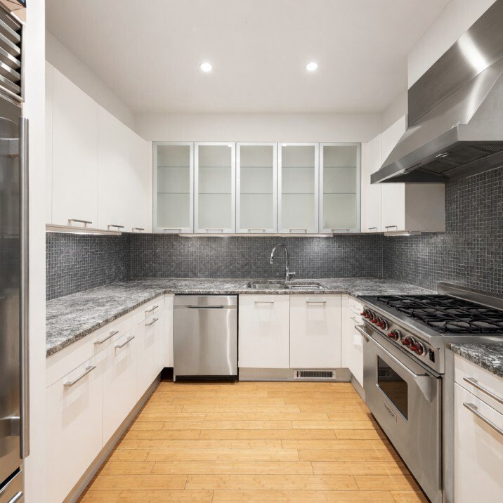 130 Fulton Street, Unit 4B photo 4
