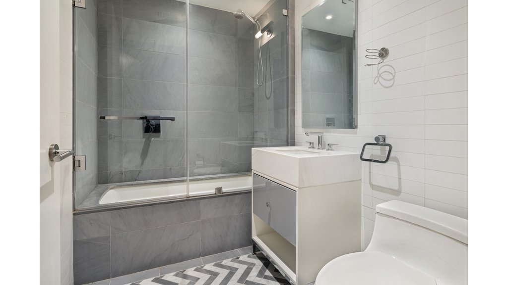 261 West 25th Street, Unit 11A photo 10