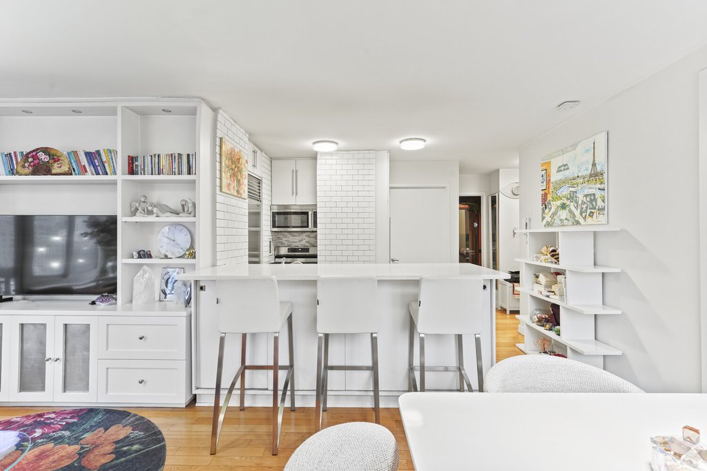 303 East 60th Street, Unit 7B photo 3