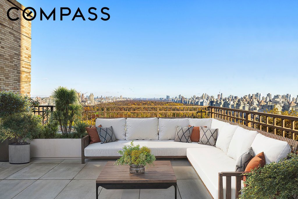 110 Central Park South, Unit PH1 photo 6
