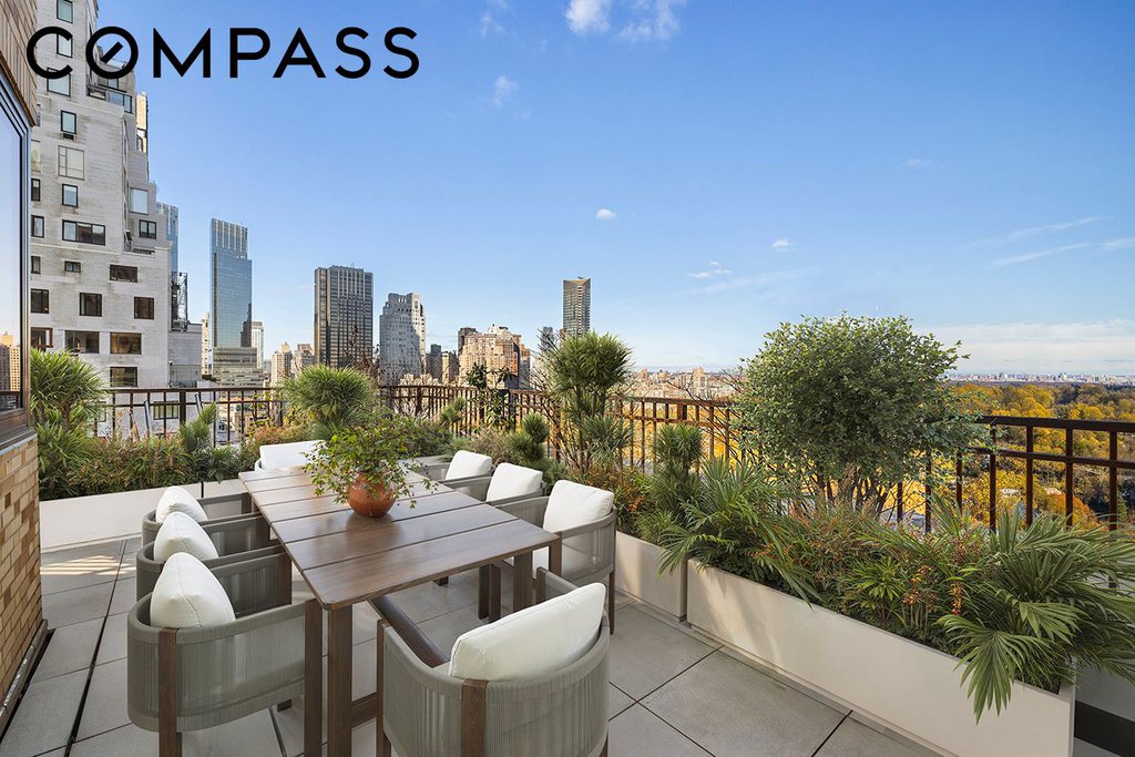 110 Central Park South, Unit PH1 photo 10