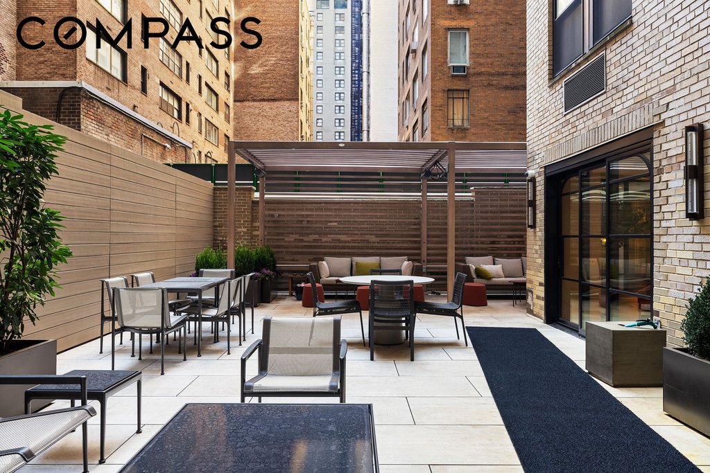 110 Central Park South, Unit PH1 photo 24