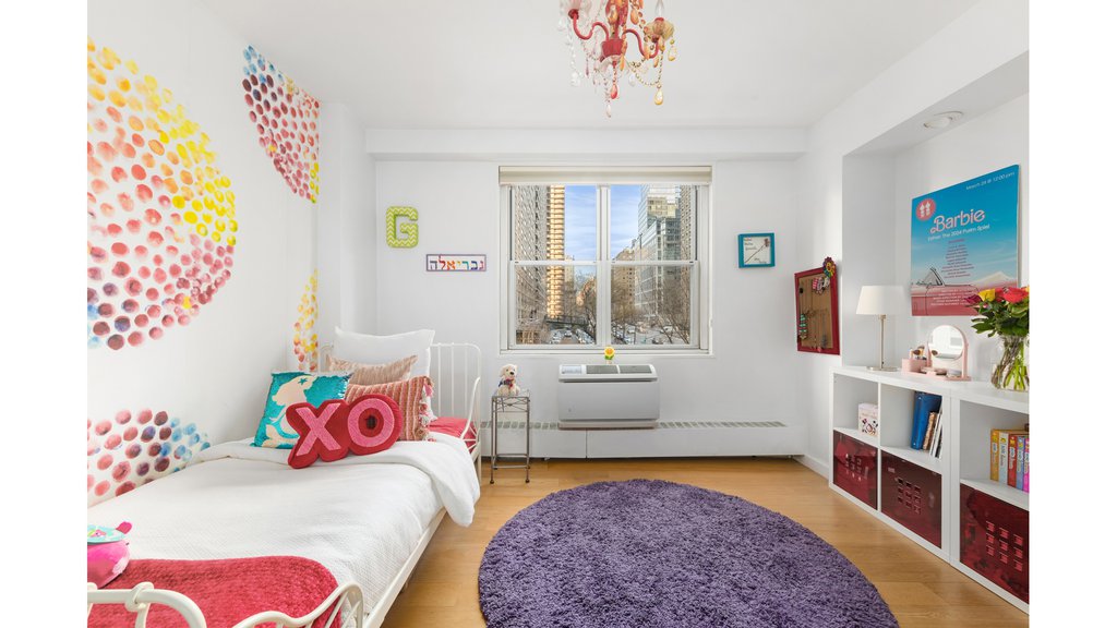 303 West 66th Street, Unit 4HE photo 8