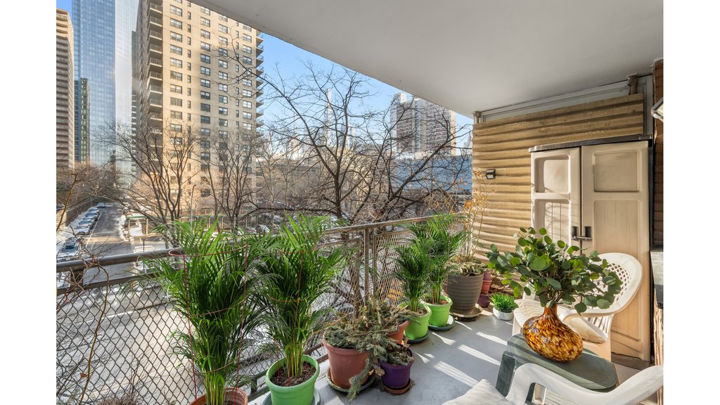 303 West 66th Street, Unit 4HE photo 11