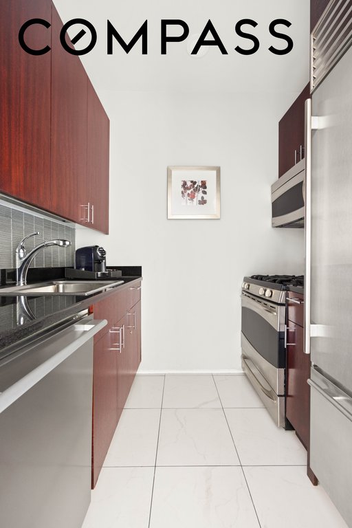 1 Central Park West, Unit 1218 photo 3