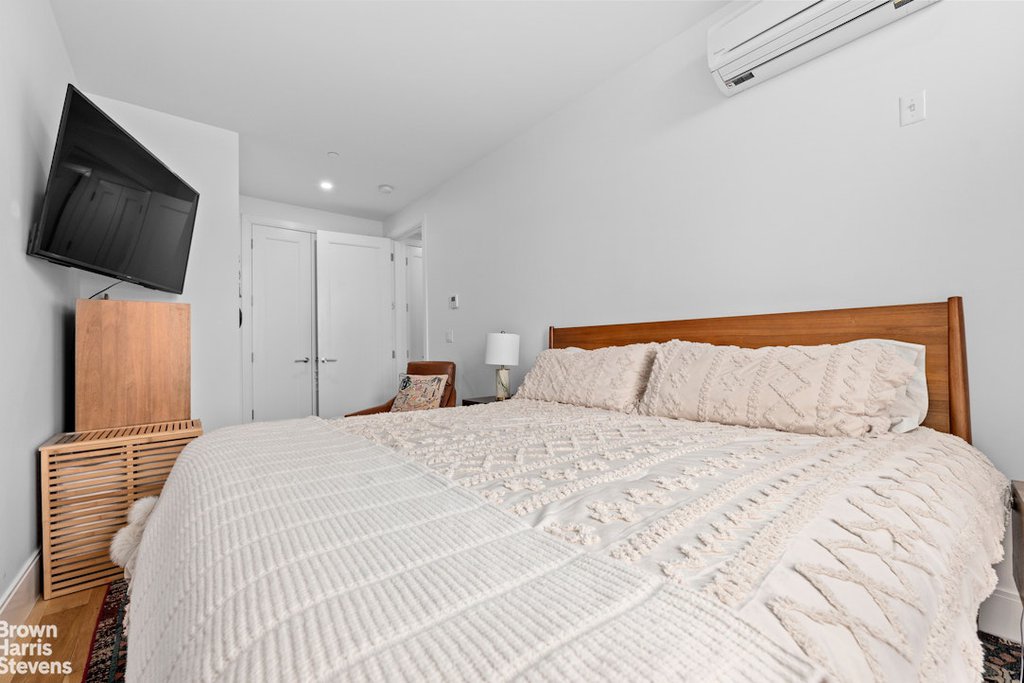 183 Mcguinness Street, Unit 3A photo 7
