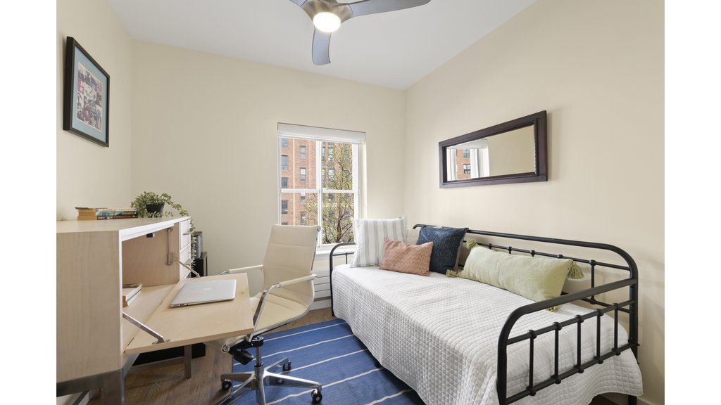 450 West 23rd Street, Unit E photo 7