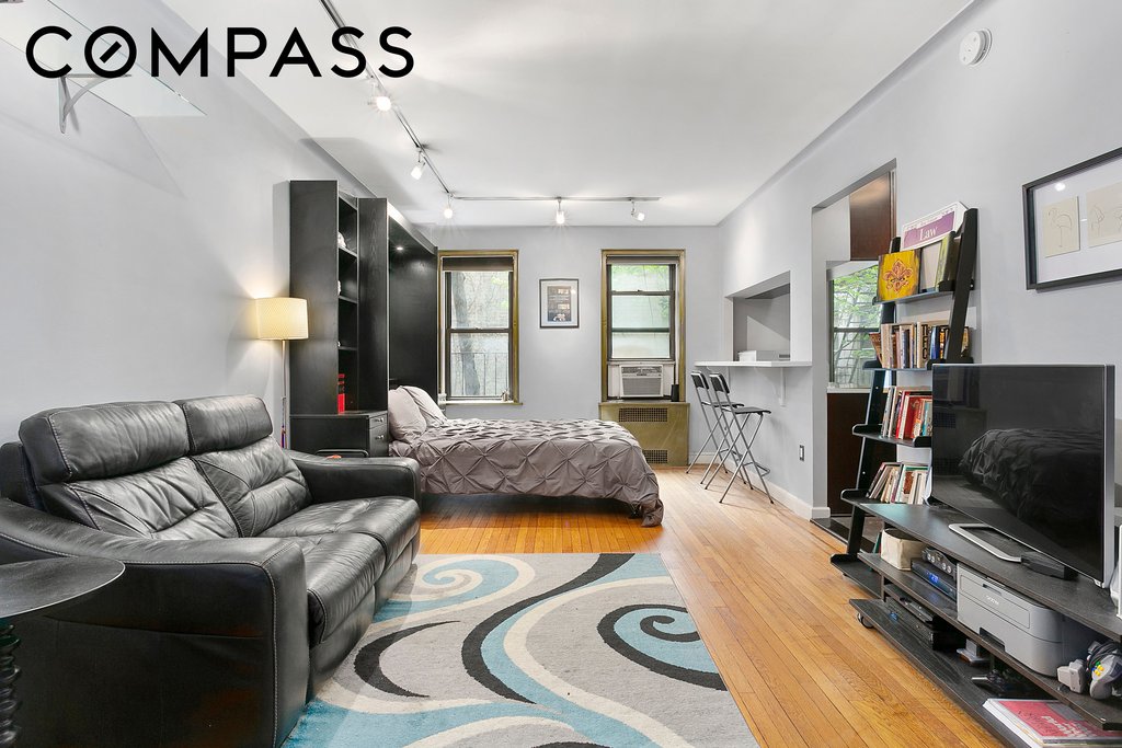 166 West 22nd Street, Unit 1F