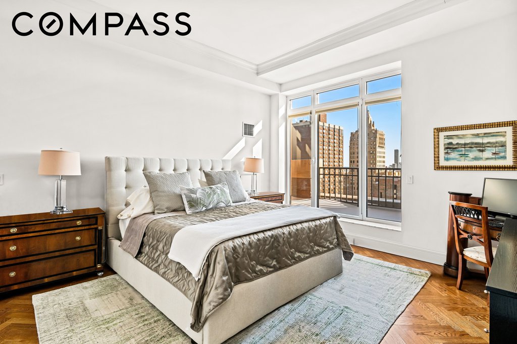 351 East 51st Street, Unit PH7A photo 4