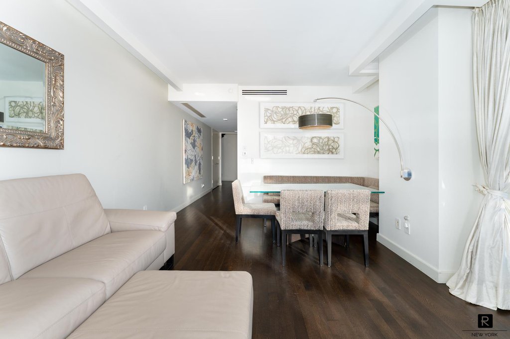 400 East 67th Street, Unit 10E photo 5