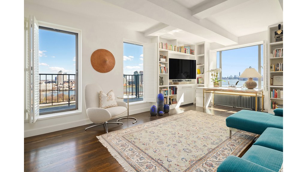 450 East 52nd Street, Unit 15 photo 4