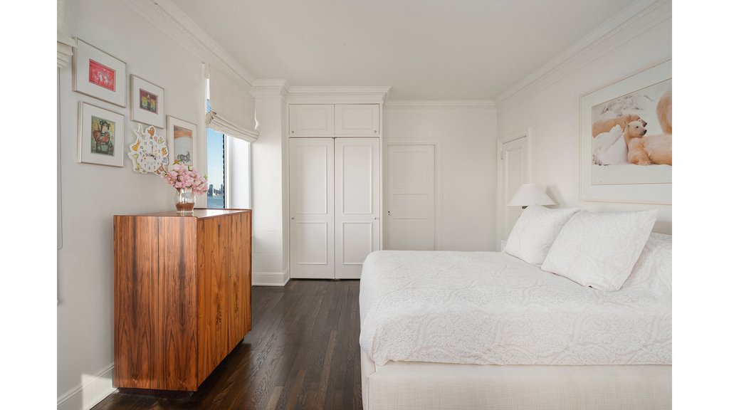 450 East 52nd Street, Unit 15 photo 14
