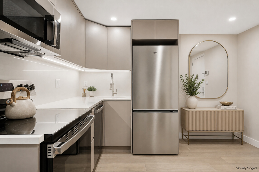 608 Ocean Avenue, Unit 902 photo 4