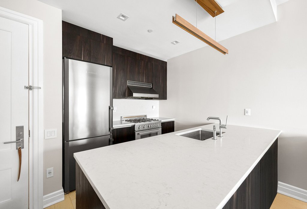 13-33 Jackson Avenue, Unit 6F photo 3