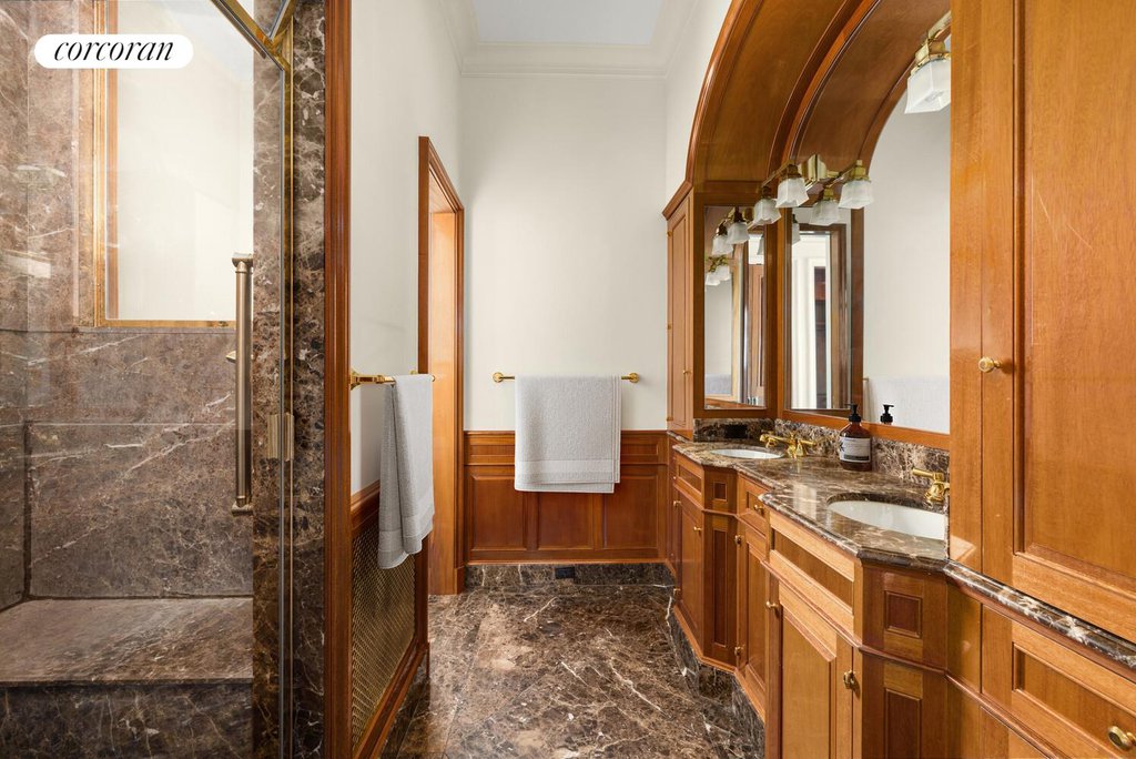 875 Park Avenue, Unit PHCD photo 10