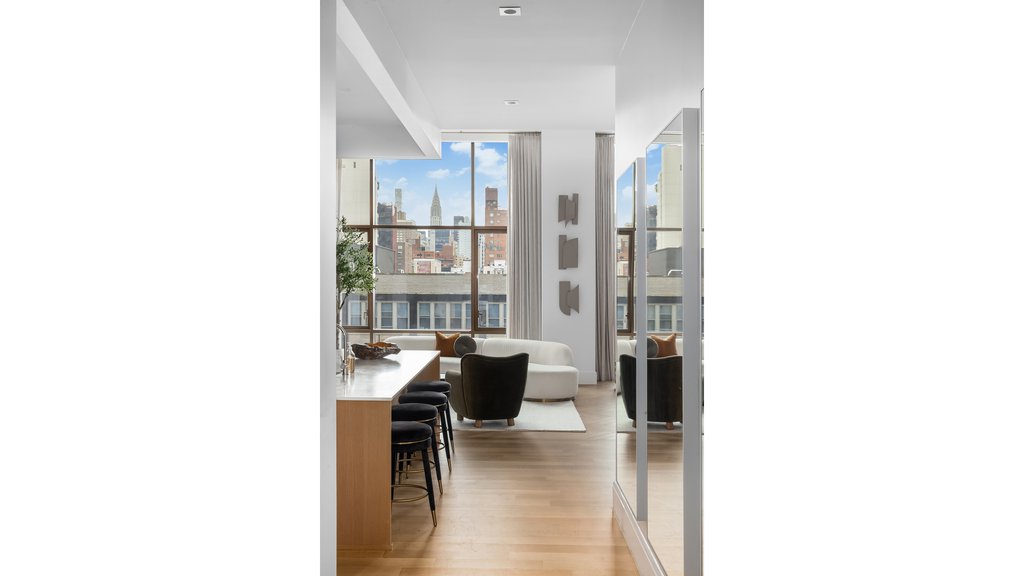 215 East 19th Street, Unit 8E photo 11