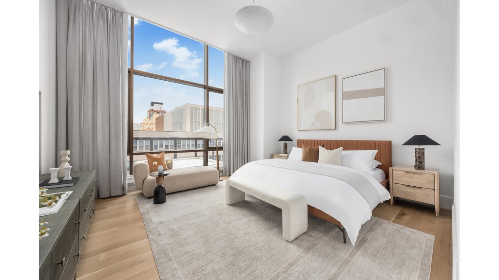 215 East 19th Street, Unit 8E photo 12